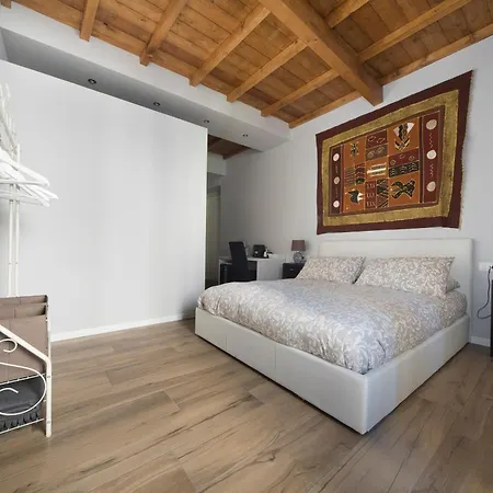 Al Vecchio Civico 1 3* Stellanello