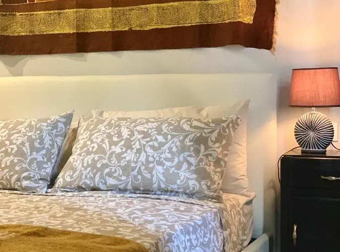 Al Vecchio Civico 1 Pensión 3*