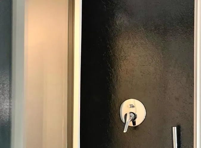 Al Vecchio Civico 1 Pensión 3*