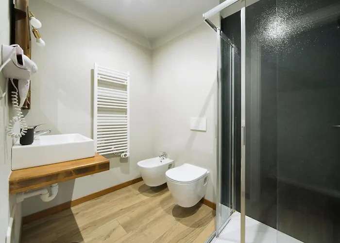 Al Vecchio Civico 1 Pensión 3*